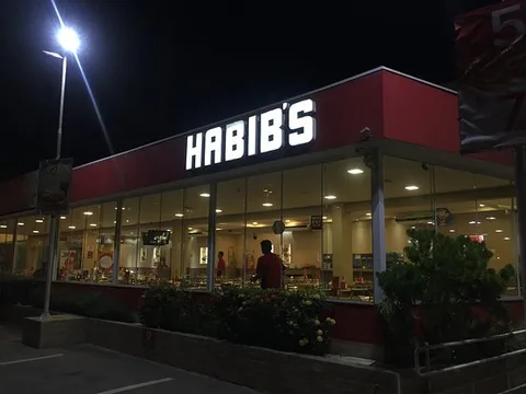Fachada Habib's